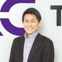 西川 望氏