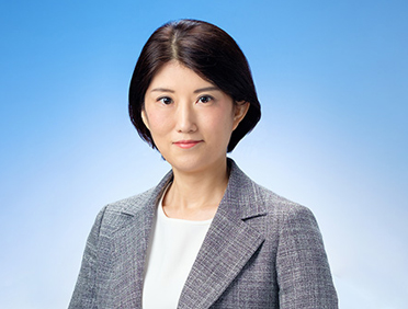 岡 玲子氏