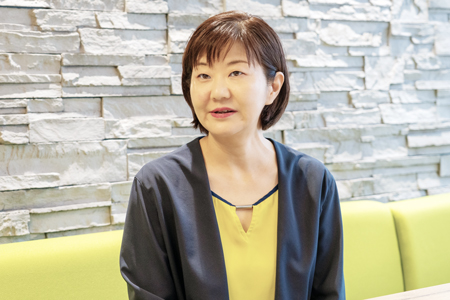 田野 麻美子氏