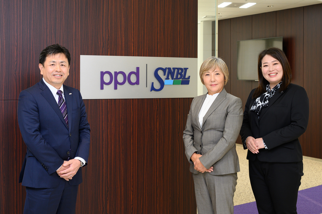 栗岡 康雅氏 志賀 由起子氏 奥田 朋香氏