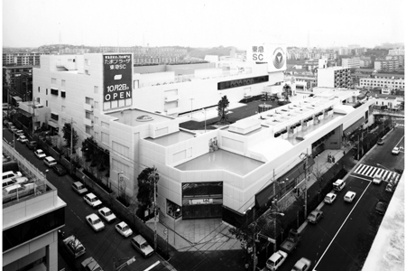 1982年 たまプラーザ東急SC たまプラーザ東急百貨店開業